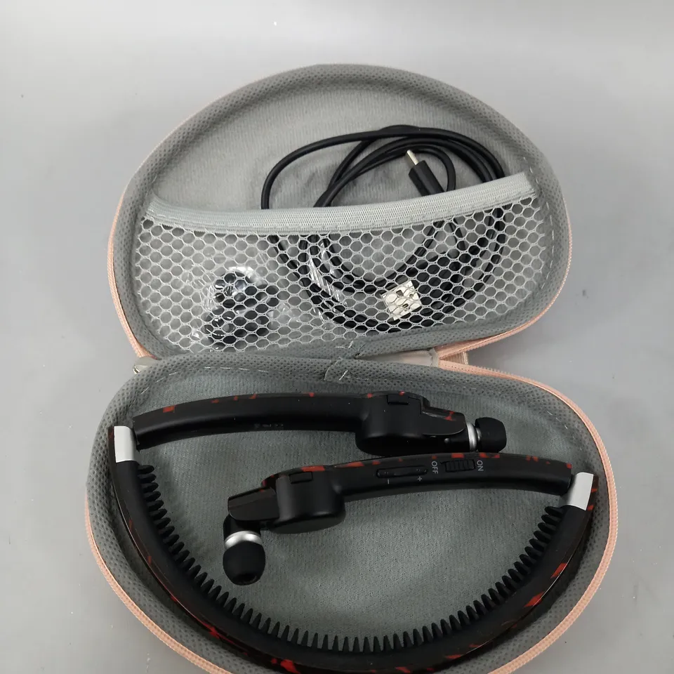 PAW WIRELESS HEADPHONES 