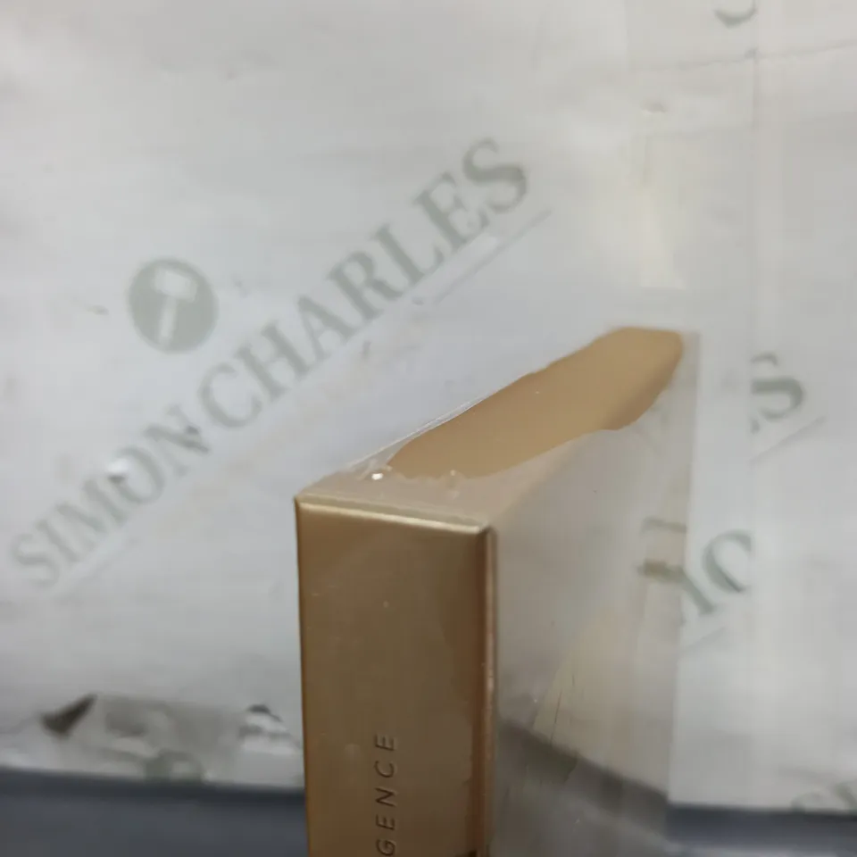 BOXED & SEALED GC LOVE EYESHADOW PALLETTE -GARY COCKERILL