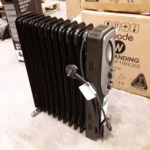 RUSSELL HOBBS RHOFR1106B 2.5KW 11-FIN OIL FILLED RADIATOR IN BLACK