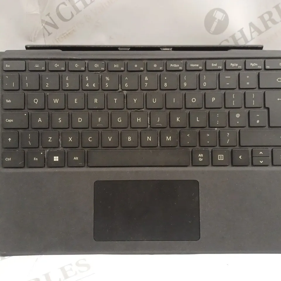 MICROSOFT SURFACE PRO SIGNATURE KEYBOARD