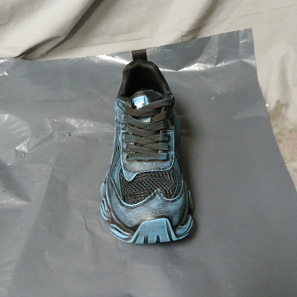 KOI TWINTAILS MIKU MEGA CHUNKY TRAINERS BLACK SIZE 3