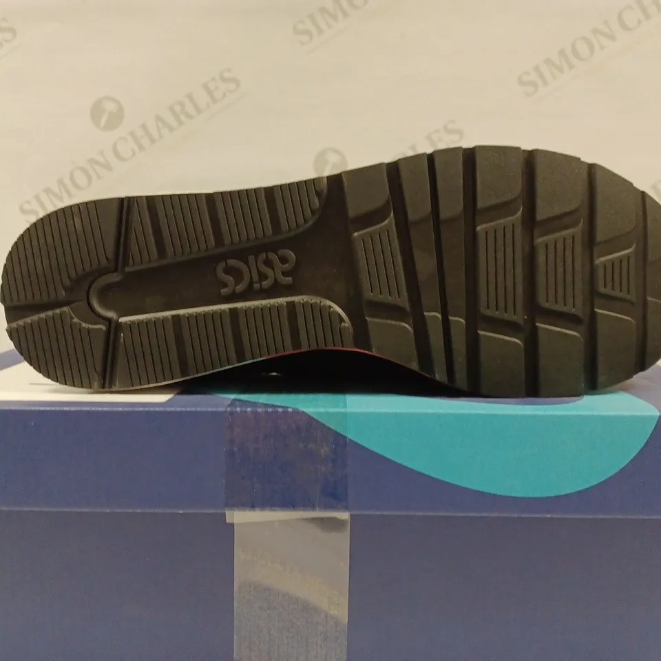 ASICS GEL-LYTE IN BLACK - EUR 46