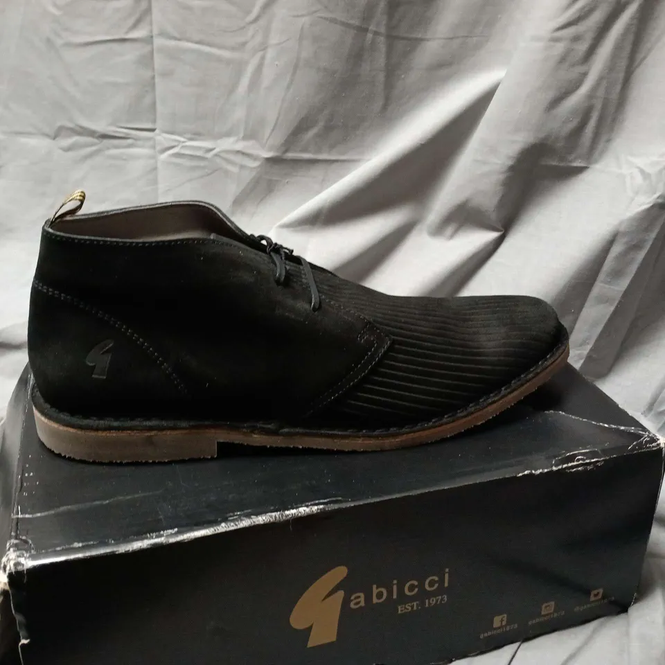 GABICCI BLACK SUEDE LACE-UP SHOES – MEN'S SIZE 11, BOXED