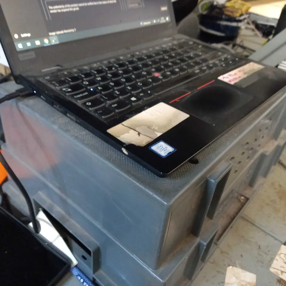 PACKAGED FUBU MINT PINSTRIPE BASKETBALL SHORTS - LARGE