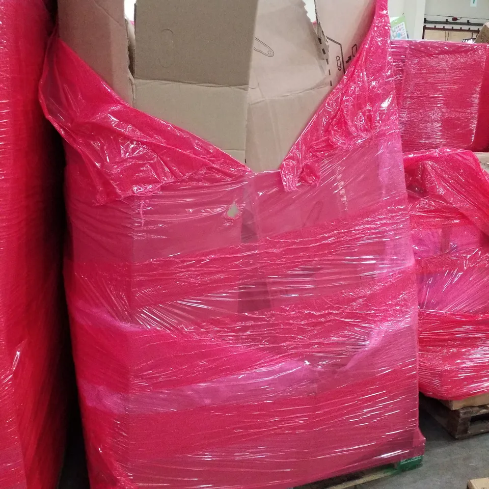PALLET OF ASSORTED PRODUCTS INCLUDING OFFICE CHAIR, BABY PLAYPEN, COMPASS MOUSE PAD, SLOW JUICER, MULTIFUNCTIONAL PUSH UP BOARD