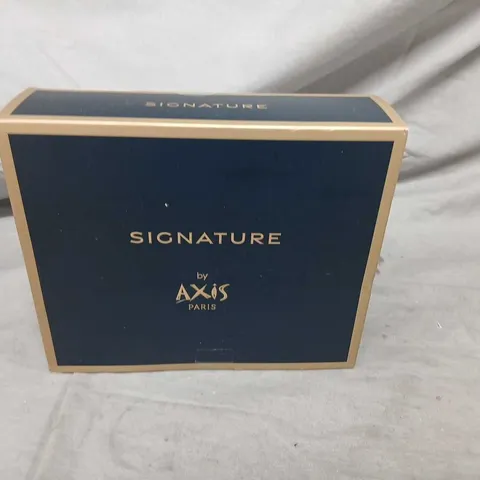 BOXED SIGNATURE BY AXIS PARIS GIFT SET