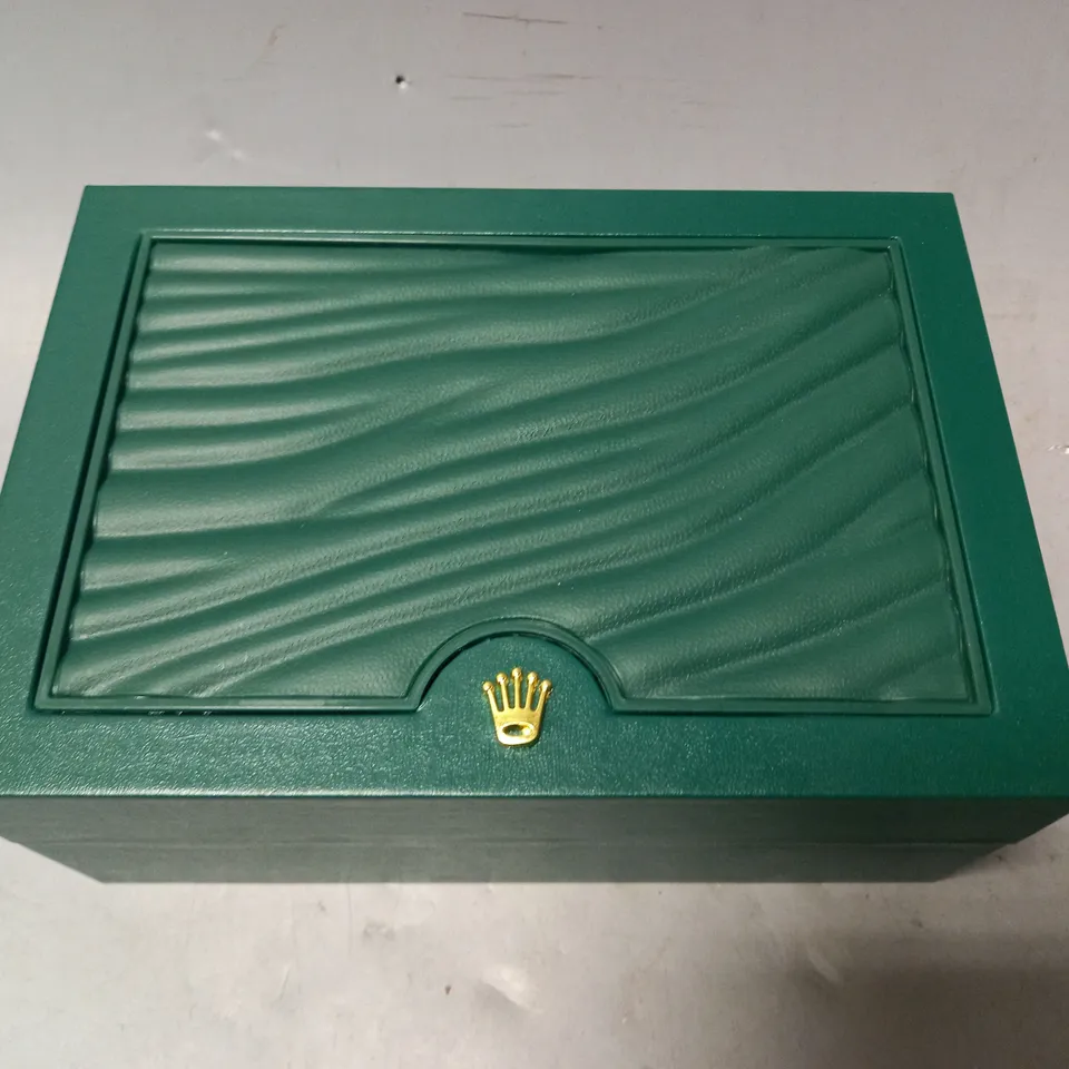 ROLEX GENEVE SUISSE WATCH BOX IN GREEN