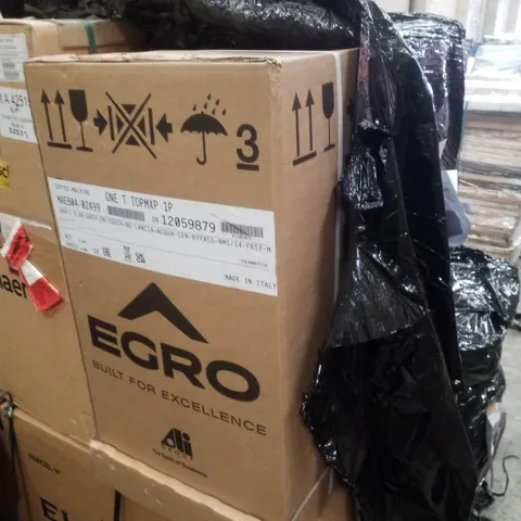 BOXED EGRO ONE TOP MILK BEAN TO CUP COFFEE MACHINE WITH KS7 FRIDGE