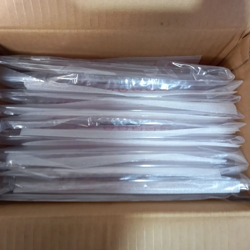 LOT OF 10 BELKIN SNAP SHIELDS FOR MACBOOK AIR 11 - TRANSPARENT