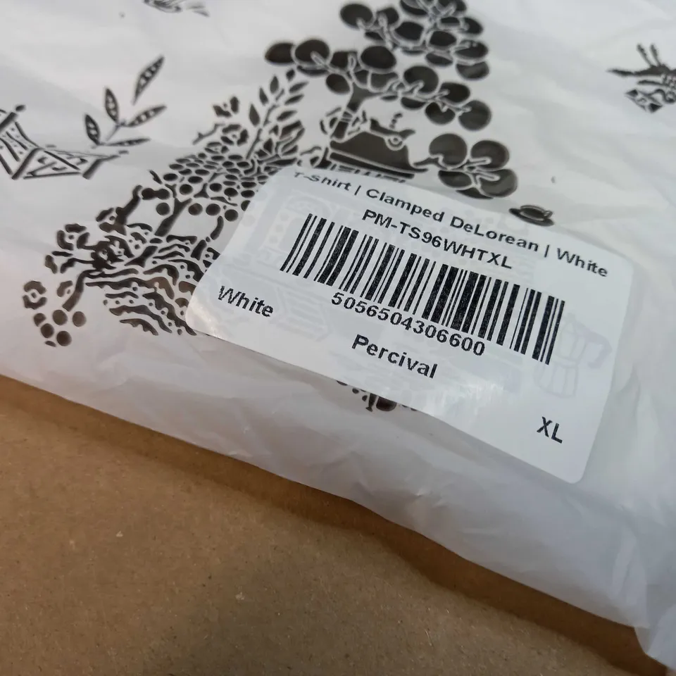PACKAGED PERCIVAL WHITE CLAMPED DELOREAN T-SHIRT - XL