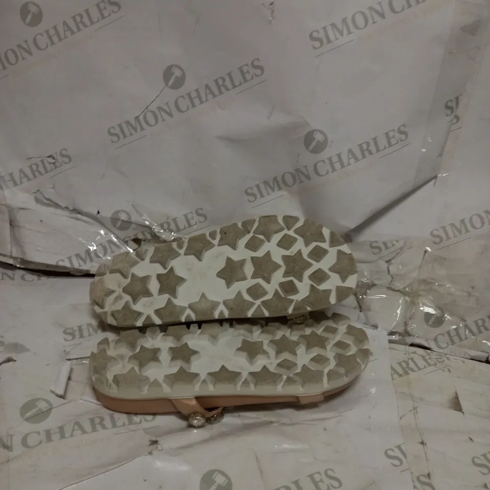 OUTLET MODA IN PELLE OZWELL JEWEL SLIDE SANDAL SIZE 6