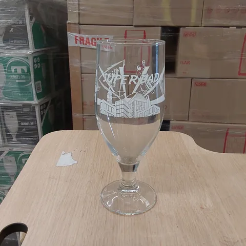 PALLET OF APPROXIMATELY 1044 BRAND NEW BOXED BIER CO 'SUPER DAD' 380ML BEER GLASSES