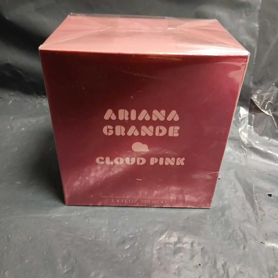 BOXED AND SEALED ARIANA GRANDE CLOUD PINK EAU DE PARFUM 100ML