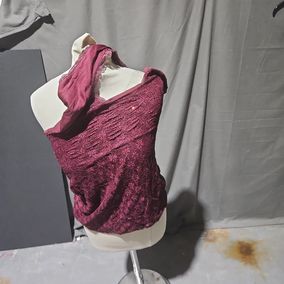 EGO LONDON BURGUNDY LACE DRESS – WOMEN'S EVENING/FORMAL WEAR - SIZE UNSPECIFIED