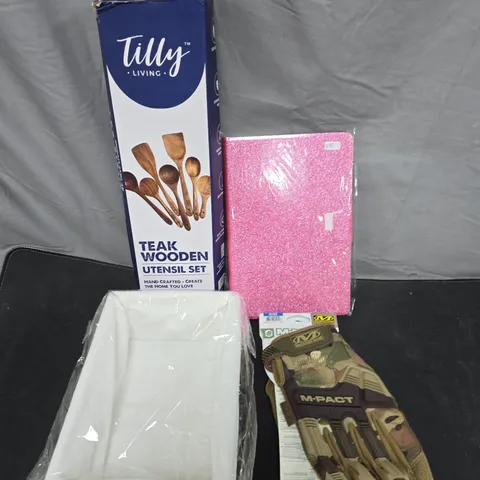 BOX OF APPROXIMATELY 15 ASSORTED HOUSEHOLD ITEMS TO INCLUDE TEAK WOODEN UTENSIL SET, PINK GLITTER TABLET CASE AND GLOVES