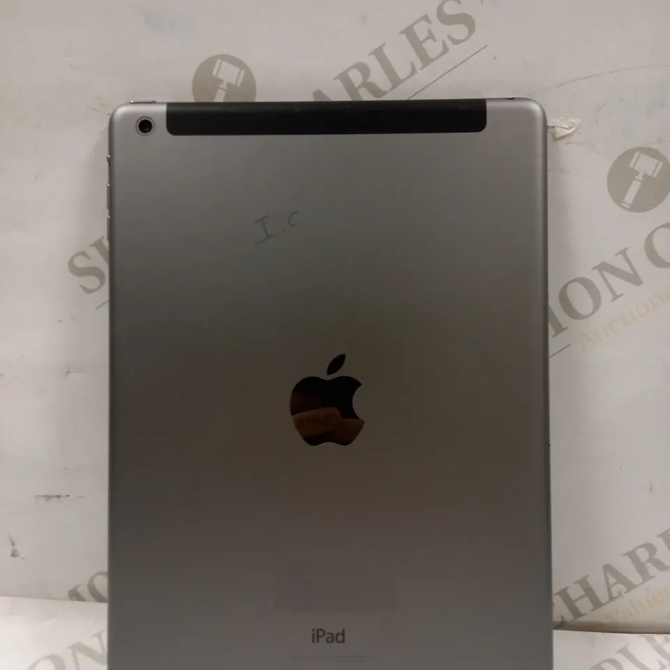 APPLE IPAD AIR A1475