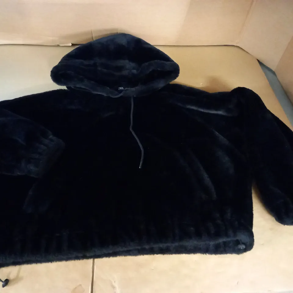 ZARA OVERSIZED BLACK HOODIE - XL