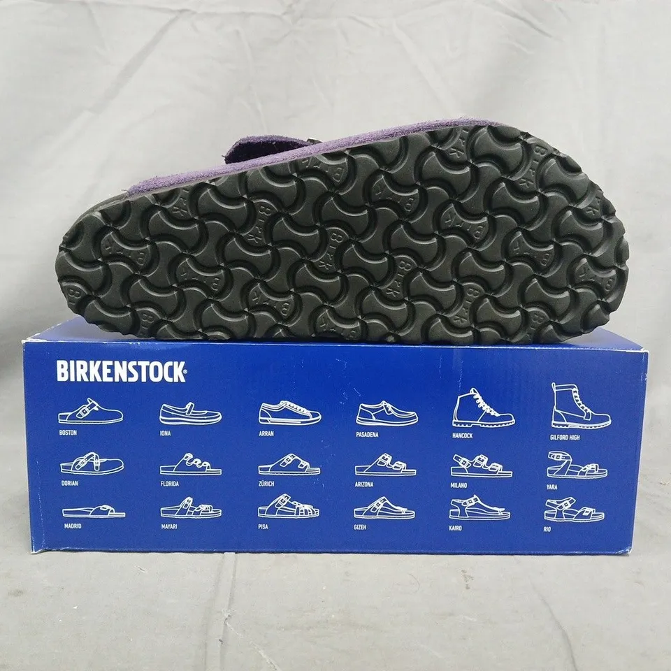 BOXED PAIR OF BIRKENSTOCK BOSTON RIVET BORDER SHOES IN PURPLE SIZE UK 7.5