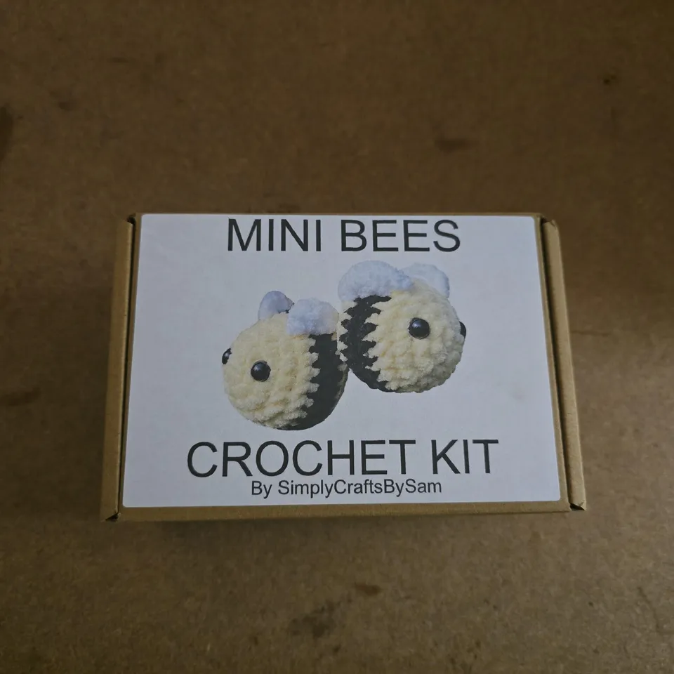 MINI BEES CROCHET KIT BY SIMPLYCRAFTSBYSAM