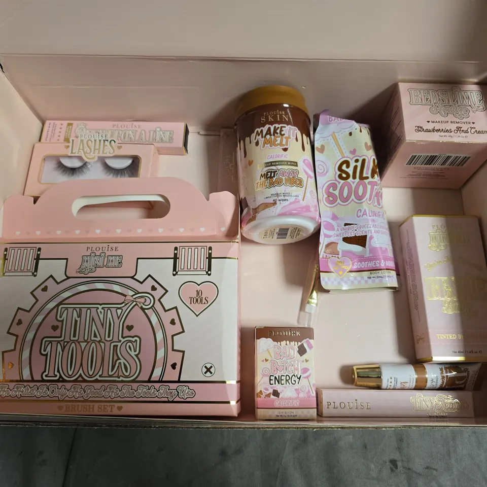 P.LOUISE ASSORTED BEAUTY GIFT SET