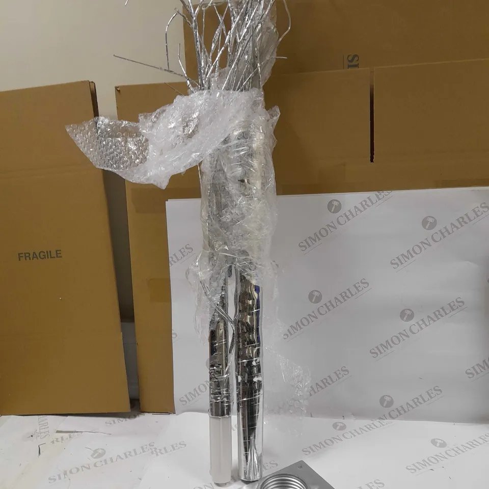 BOXED 5FT PRE LIT SILVER CHRISTMAS TREE - COLLECTION ONLY  RRP £49.99