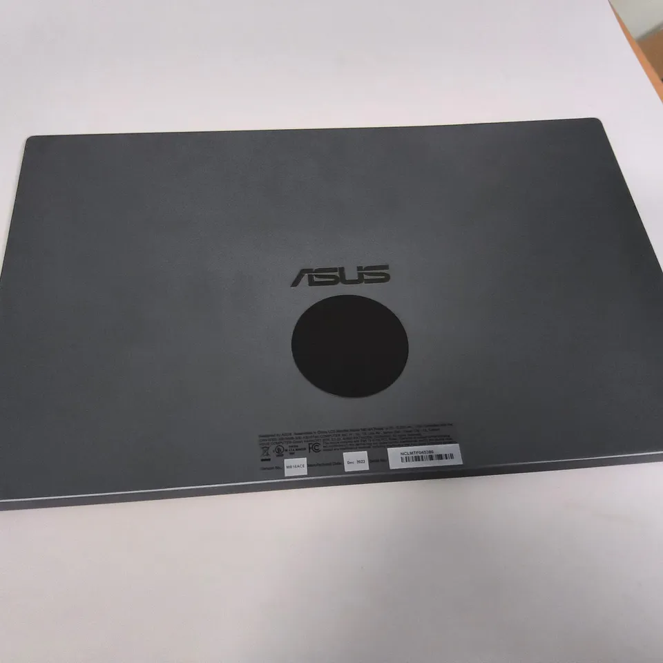 ASUS ZEN SCREEN PORTABLE MONITOR WITH CARRY SLEEVE - MB16ACE