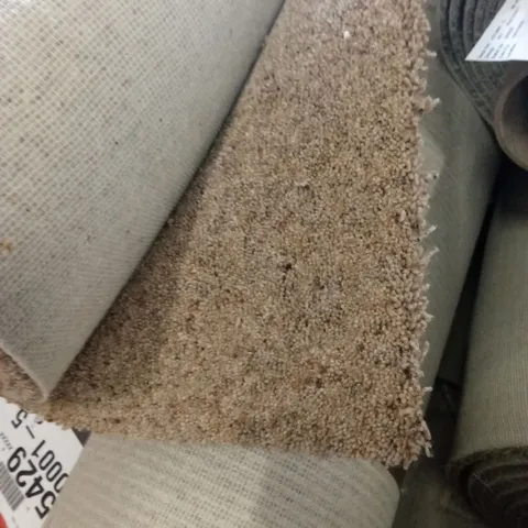 ROLL OF QUALITY ORION MAJOR HEKA CARPET // APPROX SIZE: 1.9 x 5m