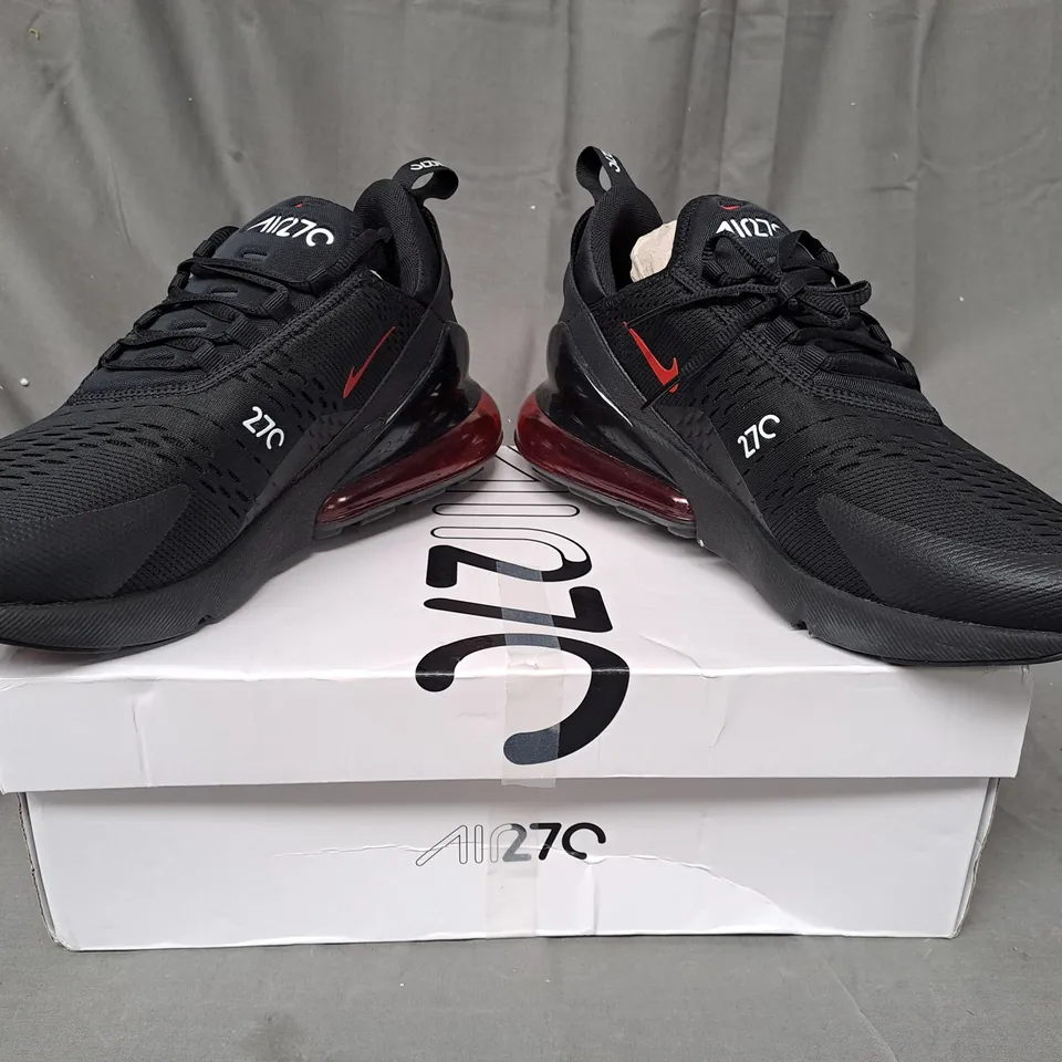 BOXED PAIR OF NIKE AIR MAX 270 SC SHOES IN BLACK/RED UK SIZE 9