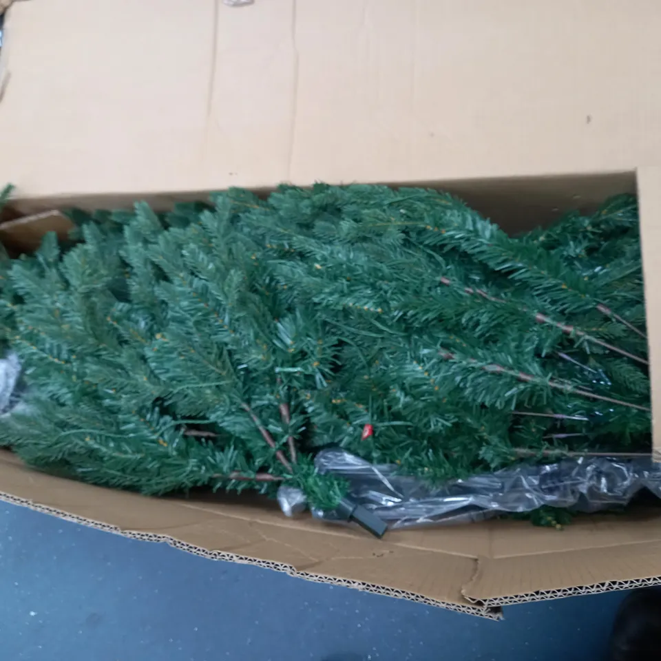 HOME REFLECTIONS PRE-LIT CHRISTMAS TREE - 7FT - COLLECTION ONLY