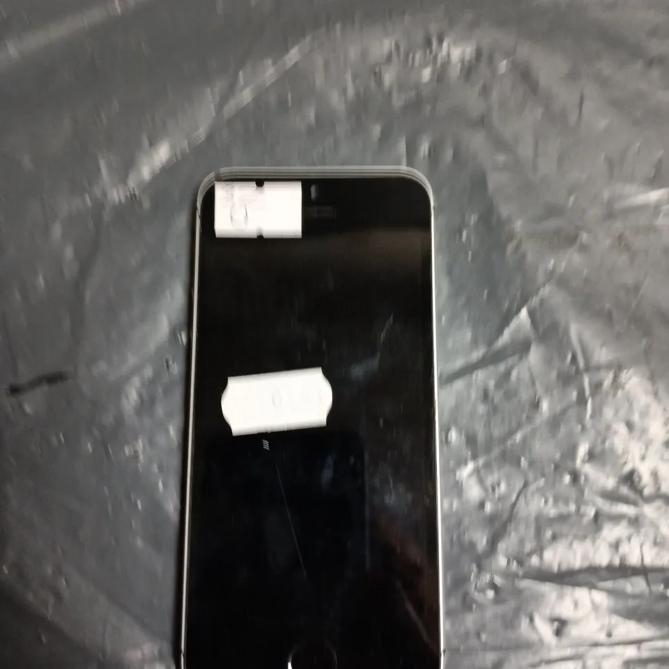 APPLE IPHONE SE A1723