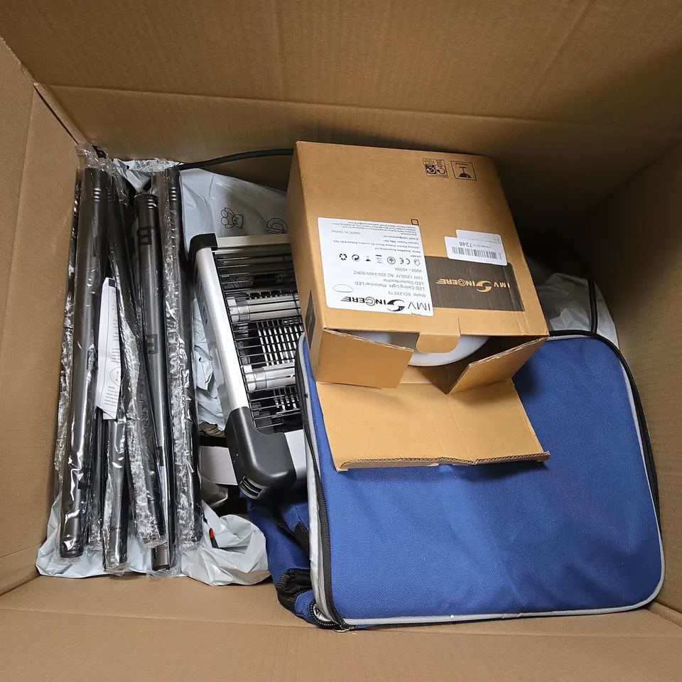 ASSORTED HOME STORAGE ITEMS IN BOX – BLUE CARRY BAG AND LOOSE COMPONENTS (STORAGE SOLUTIONS)