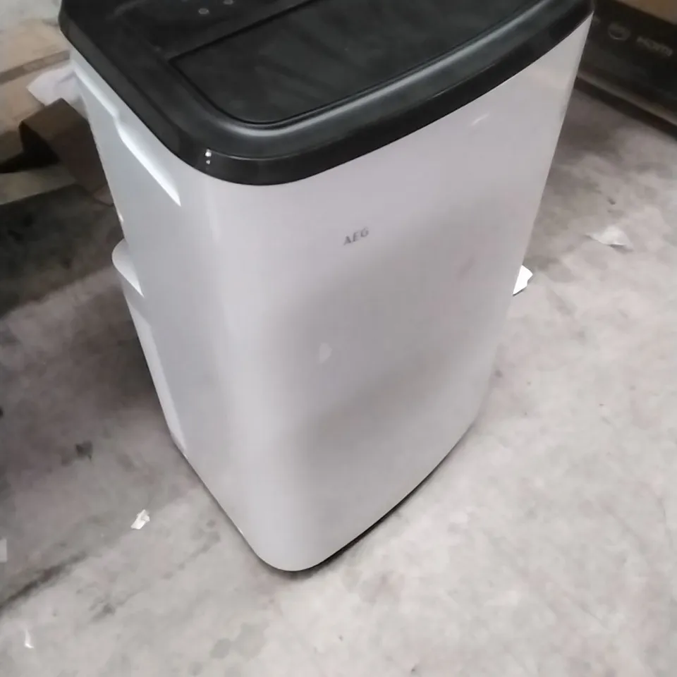 AEG AXP26U559HW COMFORT 6000 MOBILE AIR CONDITIONER HEATING AND