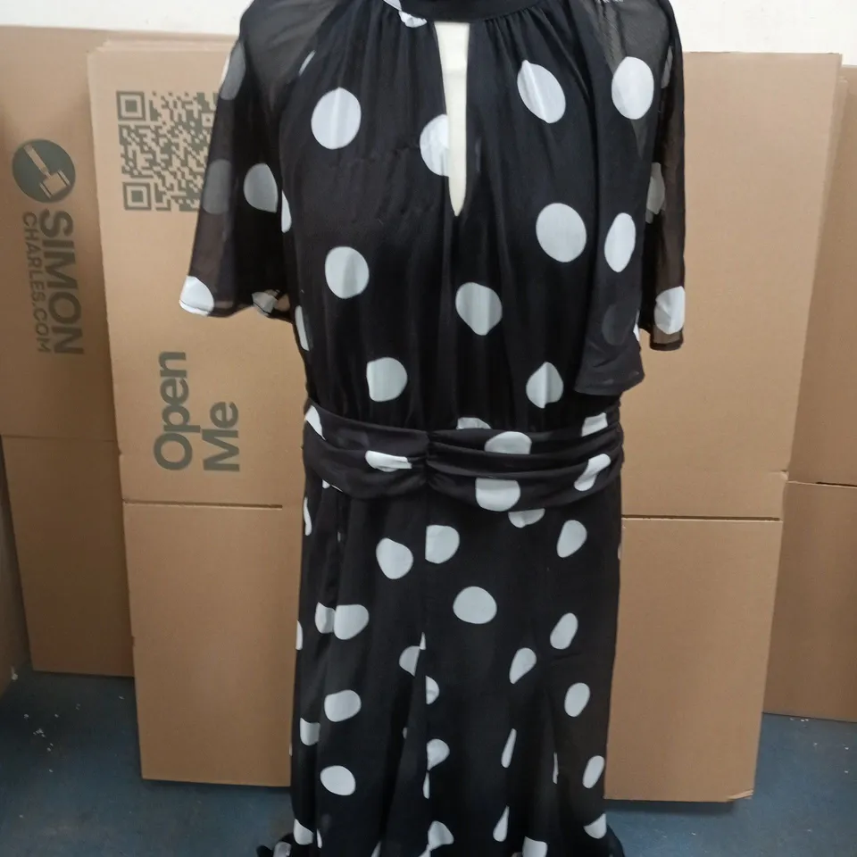 WOMEN'S BLACK & WHITE POLKA DOT CORSAGE MAXI DRESS - UK SIZE 14