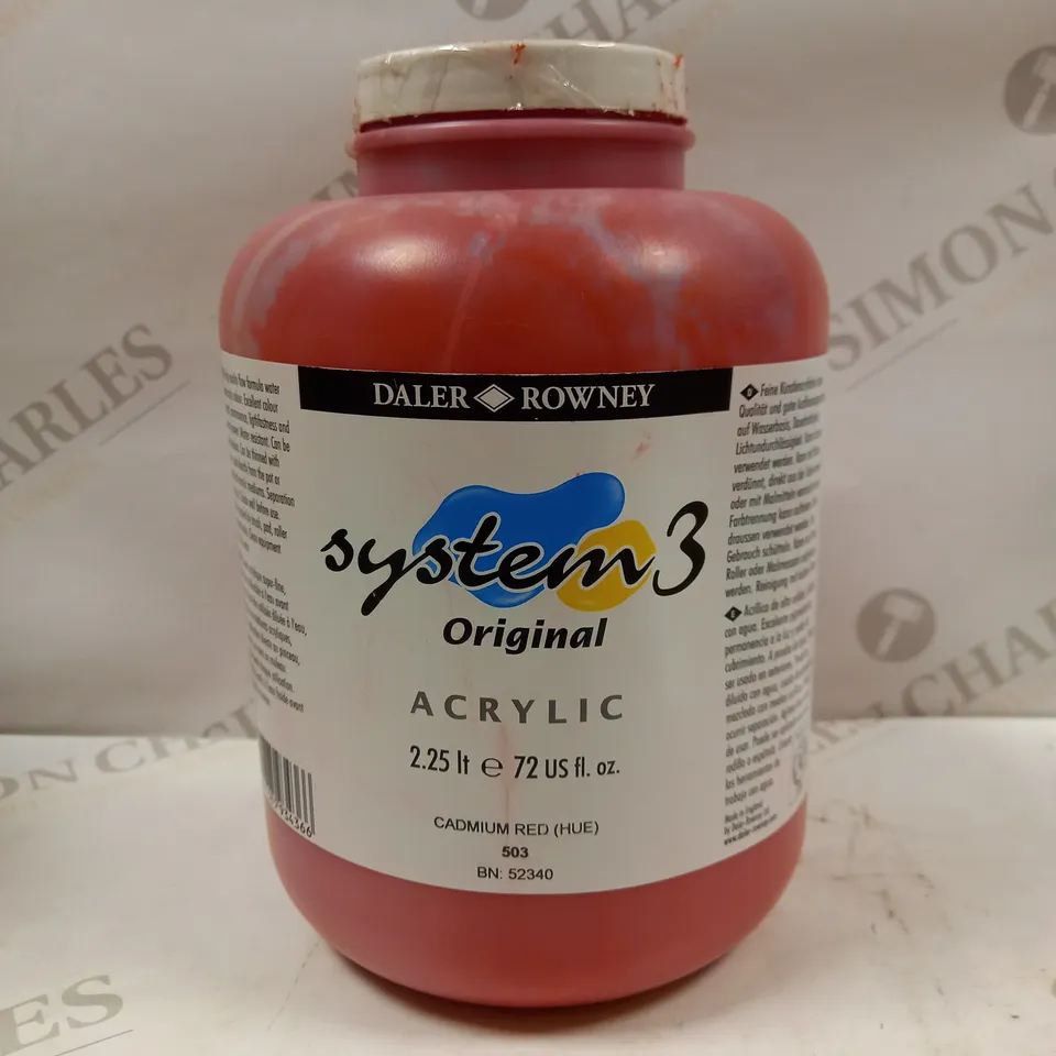 SYSTEM 3 ORGINAL ACRYLIC PAINT IN CADMIUM RED 72 US FL. OZ.