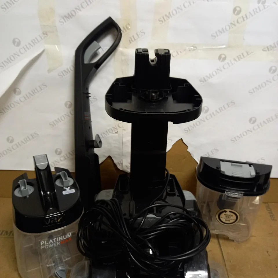 VAX PLATINUM POWER MAX CARPET CLEANER