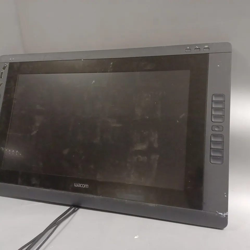 WACOM CINTIQ 22HD TOUCH INTERACTIVE PEN DISPLAY DTK-2200