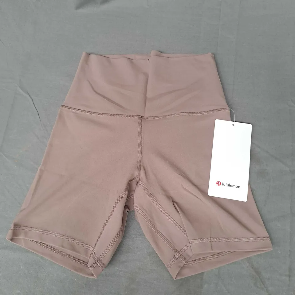 LULULEMON ALIGN 6" SHORTS IN WARM TAUPE SIZE 4