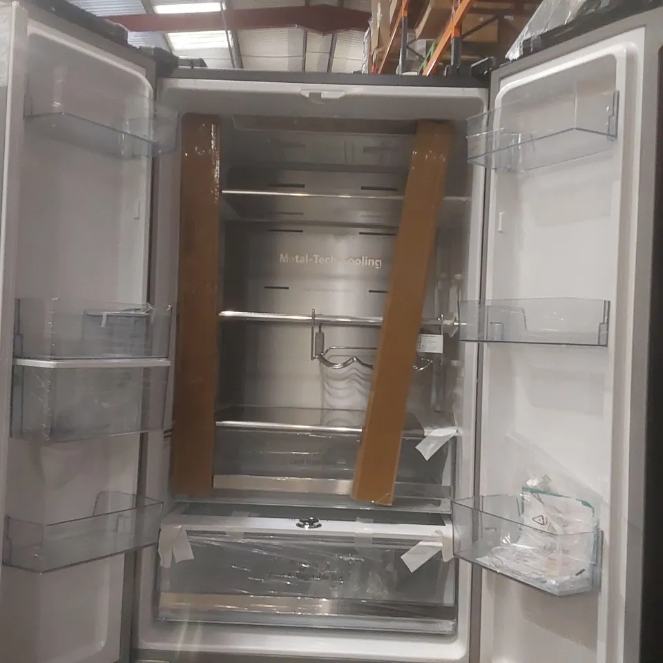 HISENSE PUREFLAT SLIM RF632N4WFE FRIDGE FREEZER - BLACK STAINLESS STEEL