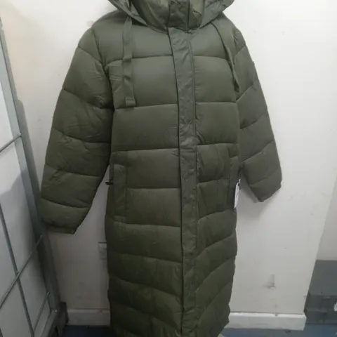 TOG24 LONG WINTER COAT IN GREEN SIZE 16