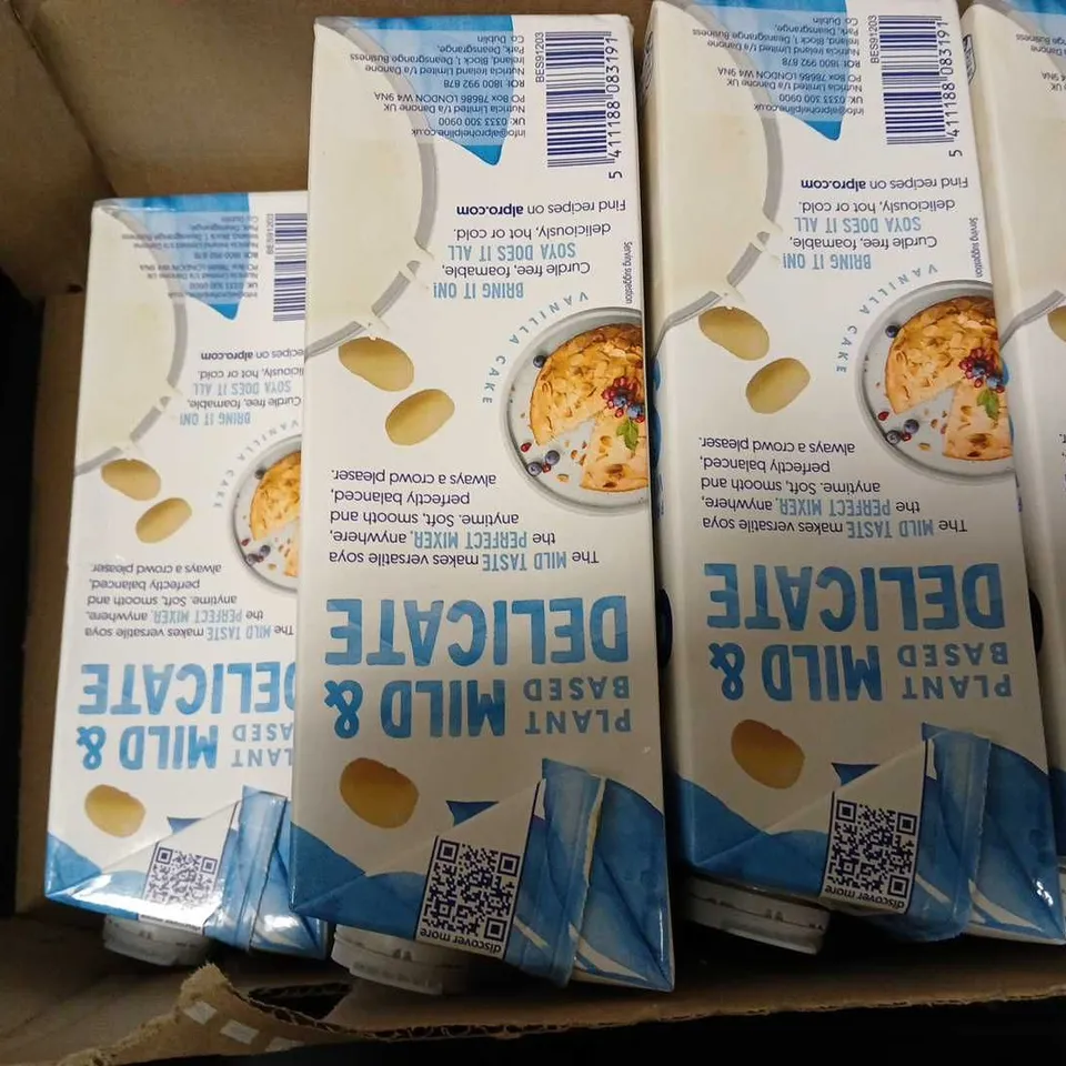 TOTE OF 8 ALPRO PROTEIN SOYA MILK 