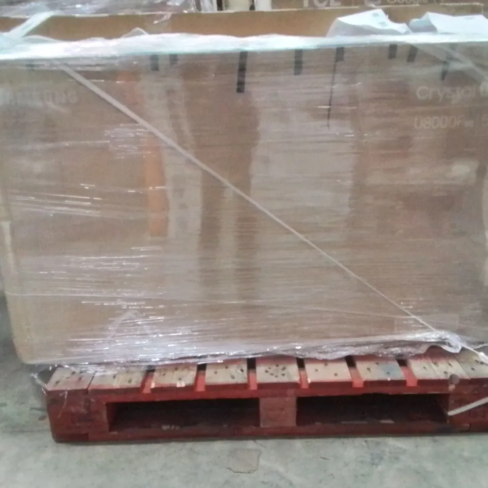 PALLET CONTAINING APPROXIMATELY 6 DAMAGED TVS