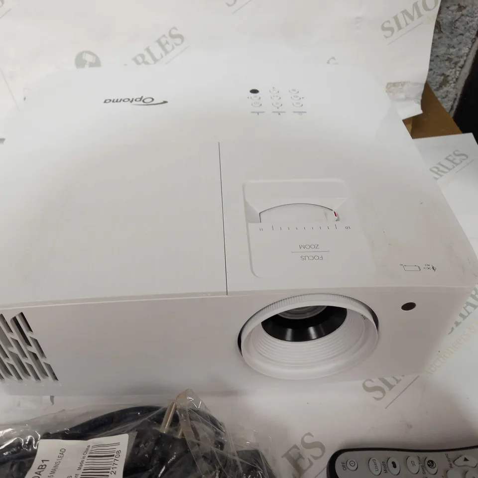 OPTOMA UHD653 4K PROJECTOR - WHITE