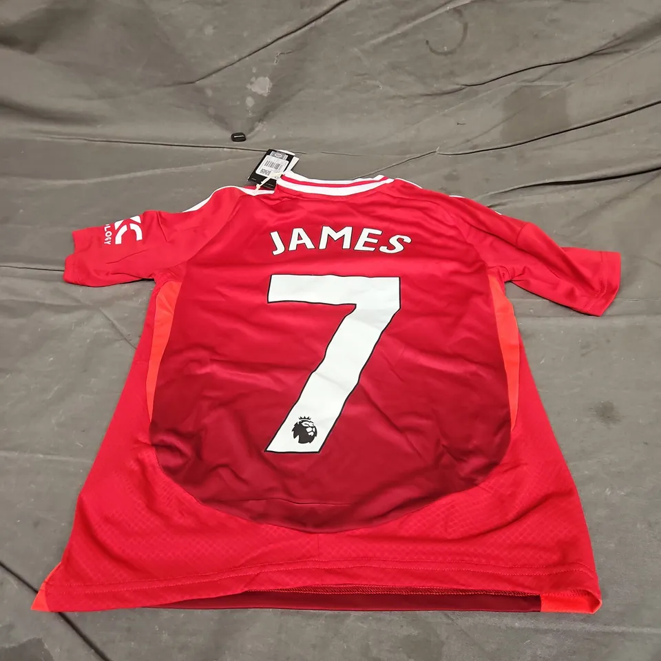 ADIDAS MUFC HOME JERSEY IN RED SIZE 11-12YRS