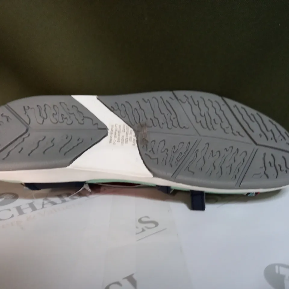REGATTA LADY SANTA ROMA SANDALS SIZE 7