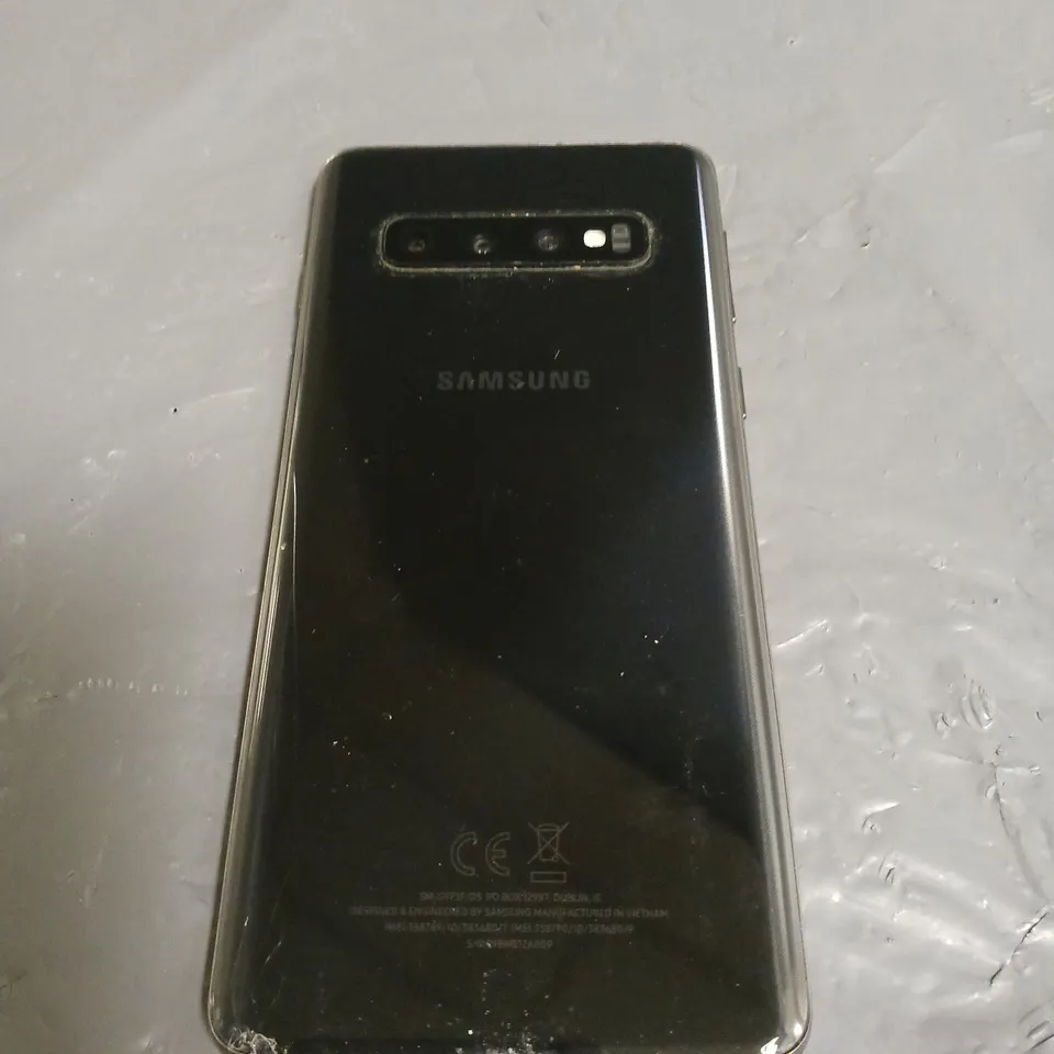 UNBOXED SAMSUNG GALAXY S10 MOBILE PHONE