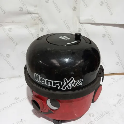 NUMATIC HENRY XTRA VACUUM CLEANER