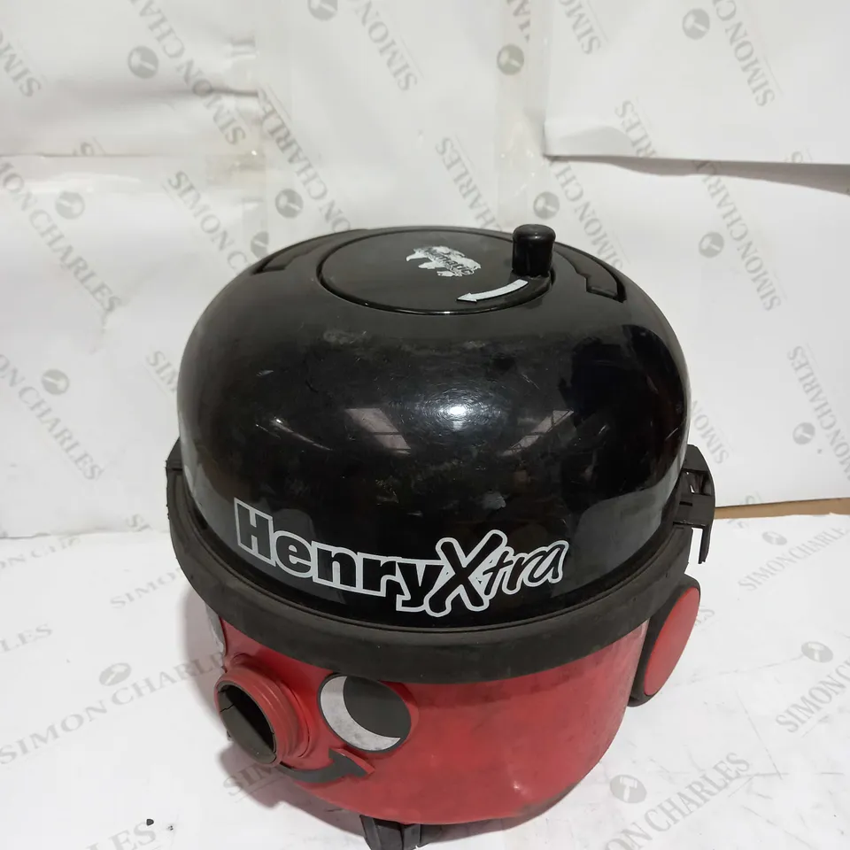 NUMATIC HENRY XTRA VACUUM CLEANER