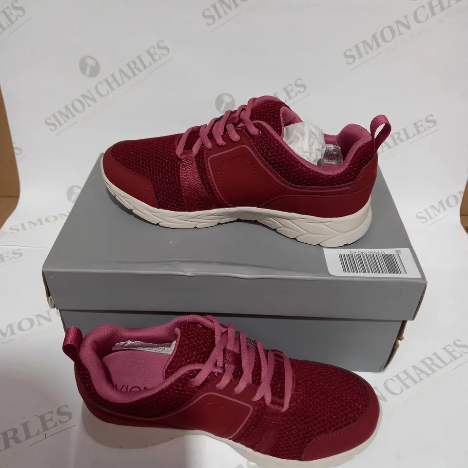 VIONIC DEVRA RED TRAINERS - SIZE 3