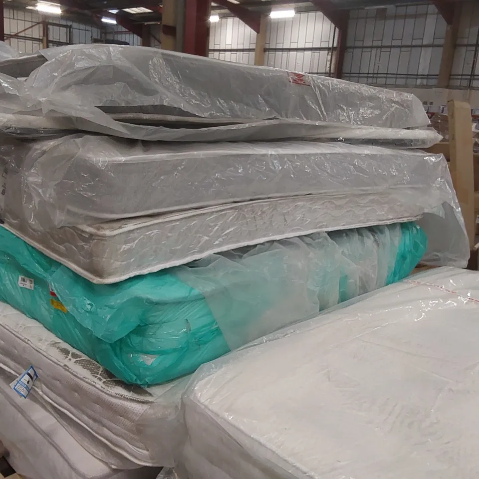 PALLET CONTAINING 7x ASSORTED MATTRESSES ECT