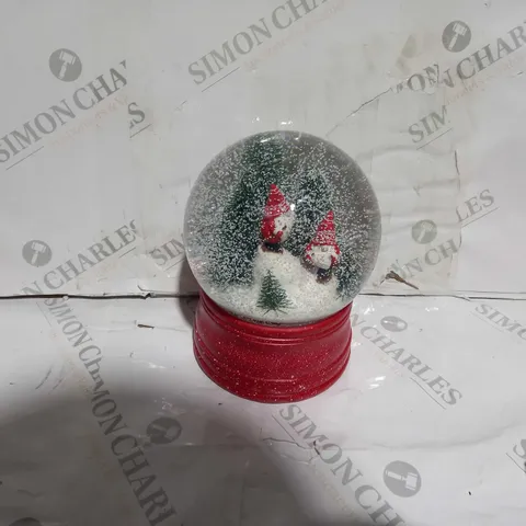 SANTA EXPRESS CHRISTMAS CHARACTER MUSICAL WATER SPINNER